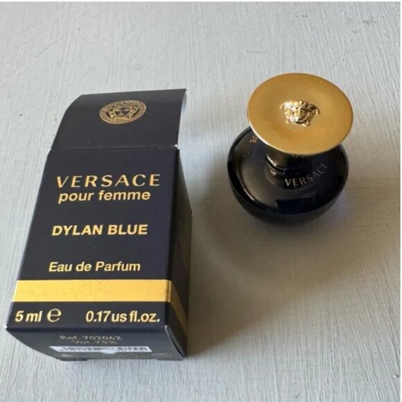 NEW Versace Dylan Blue Scent Travel Size x 4 Bundle - Picture 3 of 4